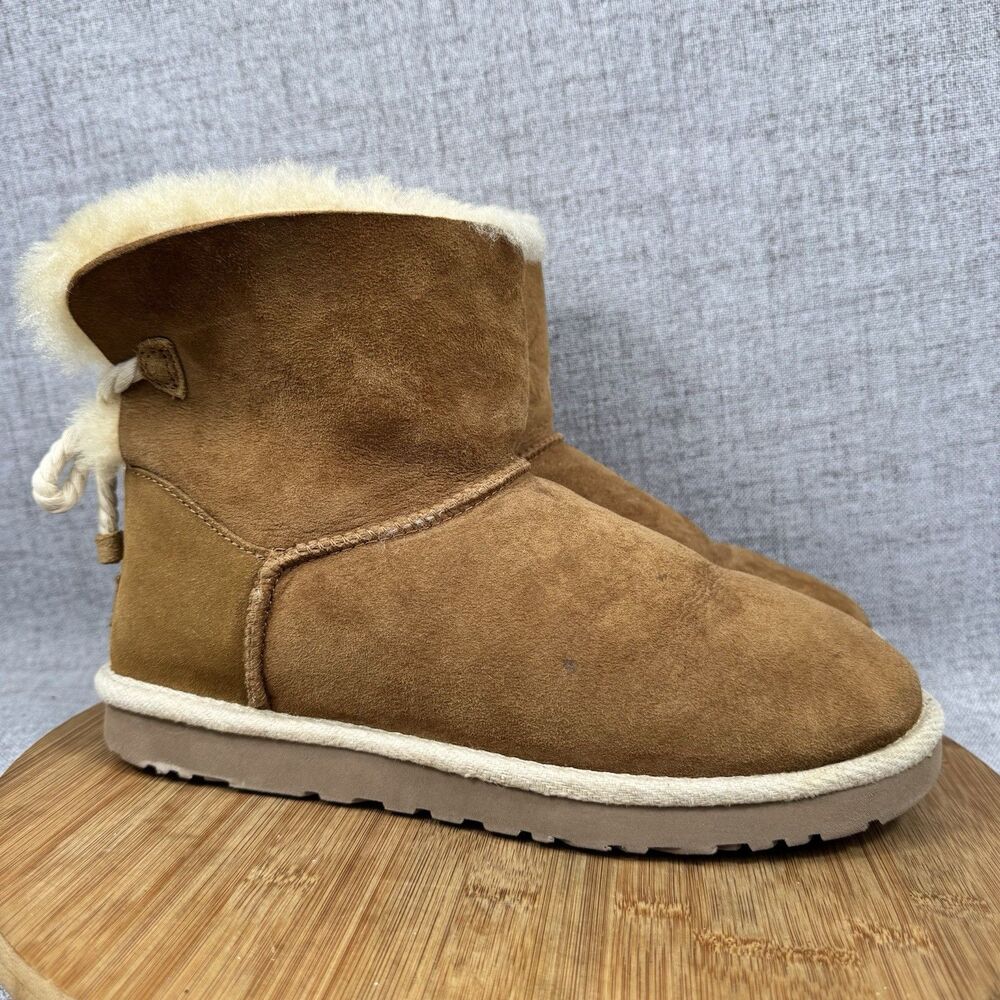 UGG Boots Women's Size 9 Selene Rope Bailey Bow